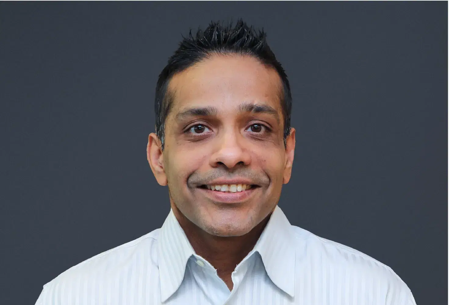 アーロン・モーミン