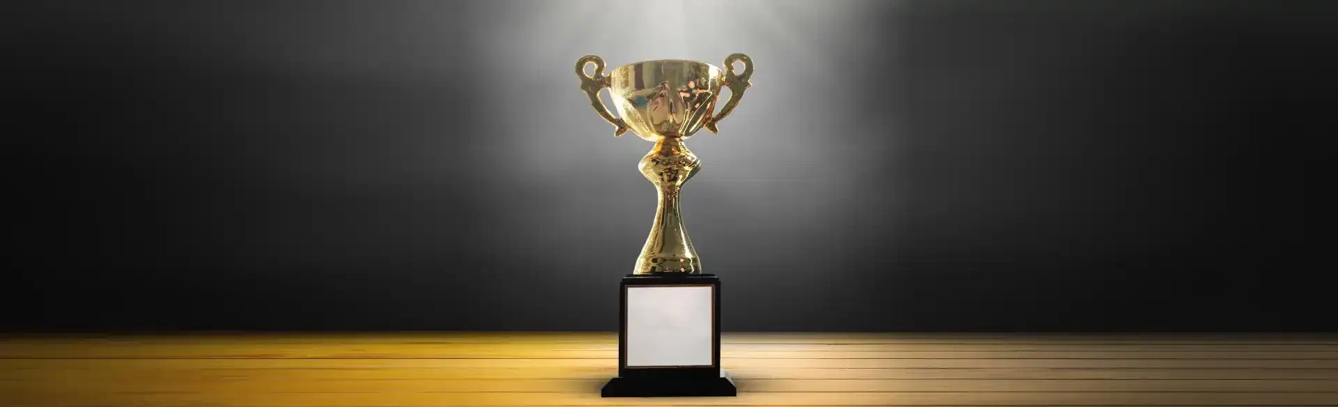 Synechron wins golden globee_Banner .webp
